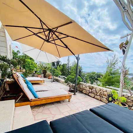 Marijam Hvar Town