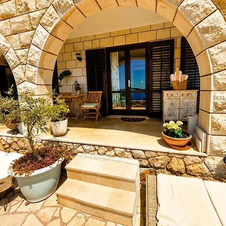 Marijam Hvar Town