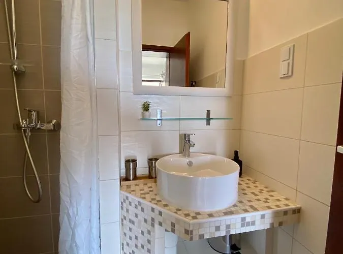 玛丽哈姆别墅公寓