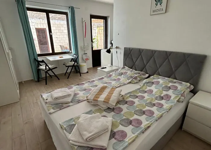 玛丽哈姆别墅公寓 * 赫瓦尔