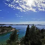 Marijam * Hvar Town