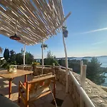 Marijam Apartman *