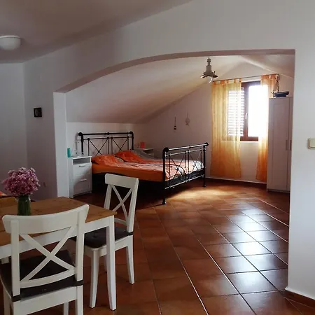Marijam Apartment